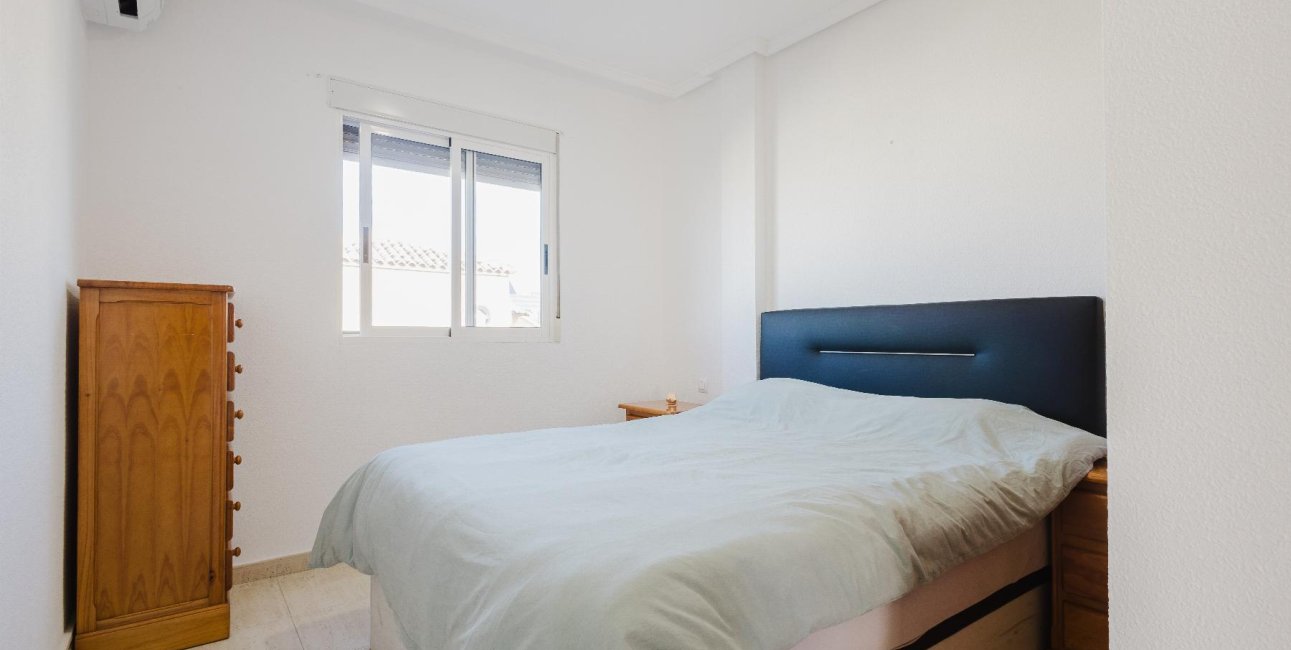 Resale - Bungalow -
Torrevieja - Parque de las Naciones