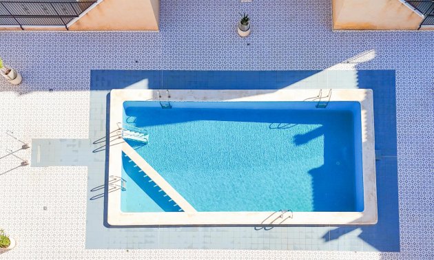 Resale - Bungalow -
Torrevieja - Parque de las Naciones