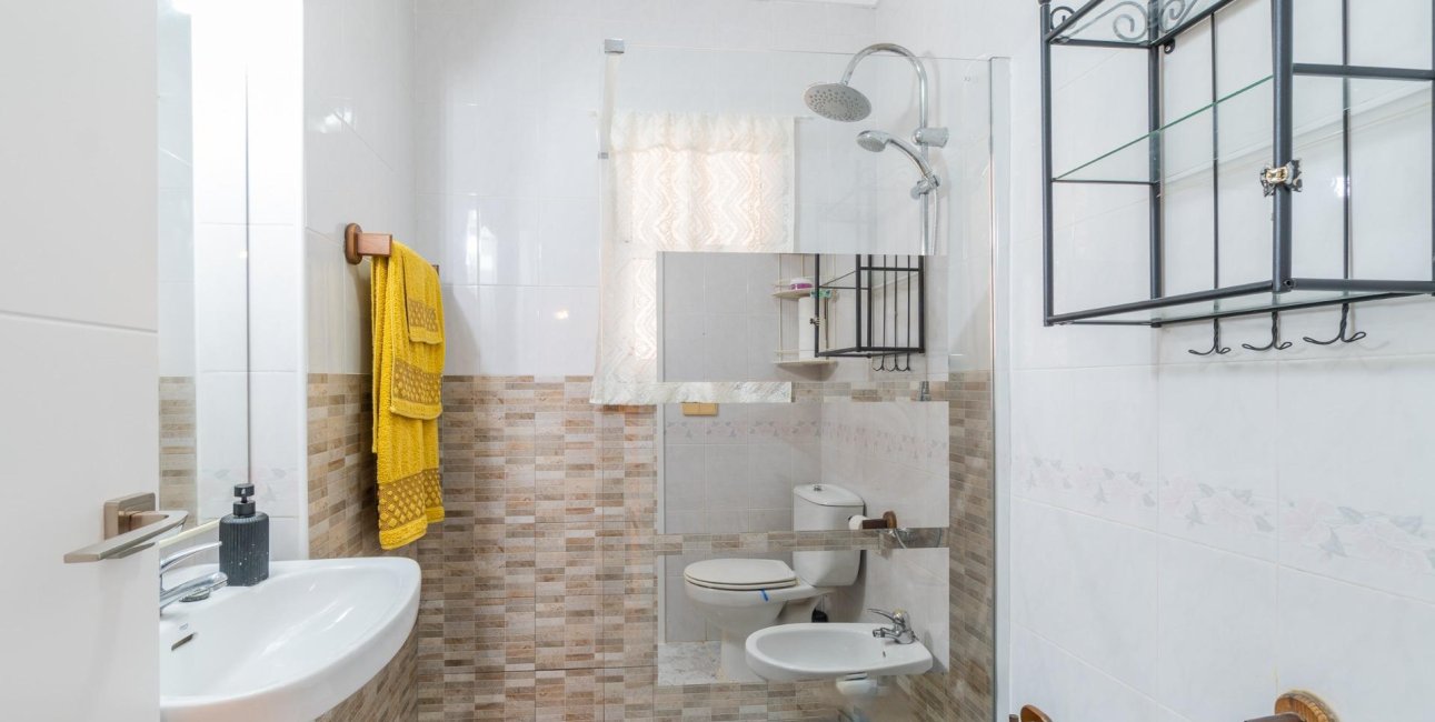 Long Term Rental - Apartment / flat -
Orihuela Costa - Playa Flamenca