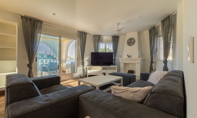 Resale - Villa -
Benimar - Benimar I