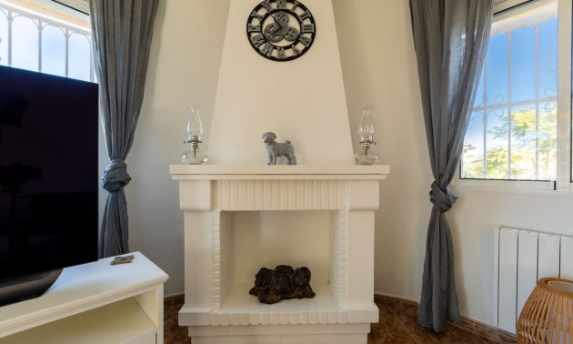 Resale - Villa -
Benimar - Benimar I