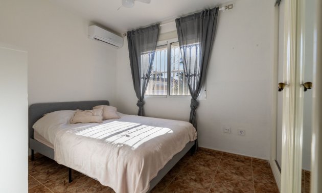 Resale - Villa -
Benimar - Benimar I