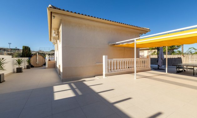 Resale - Villa -
Benimar - Benimar I