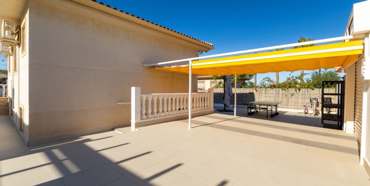 Resale - Villa -
Benimar - Benimar I