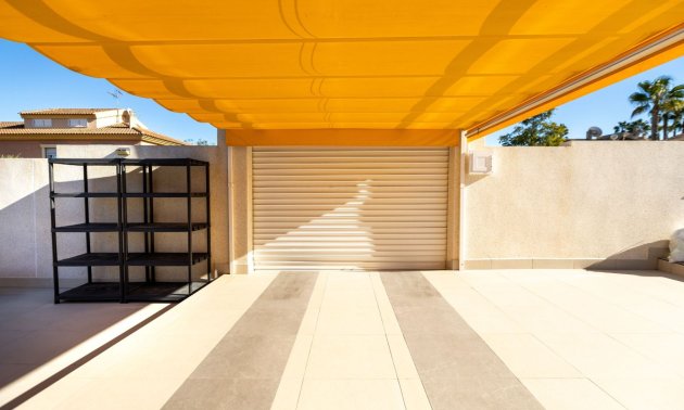 Resale - Villa -
Benimar - Benimar I