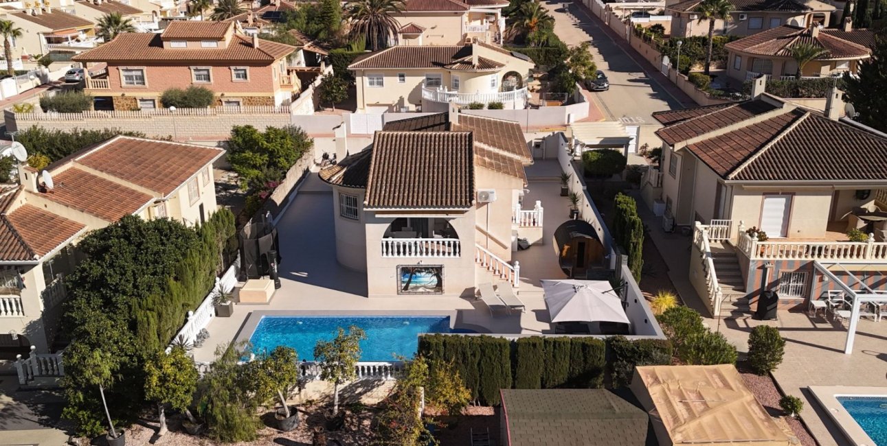 Resale - Villa -
Benimar - Benimar I