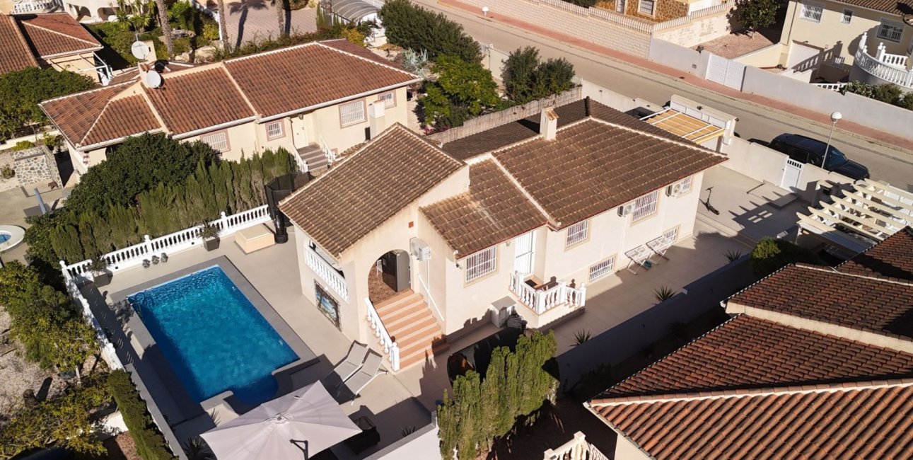 Resale - Villa -
Benimar - Benimar I