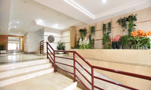 Resale - Apartment / flat -
La Mata - La Mata - Town