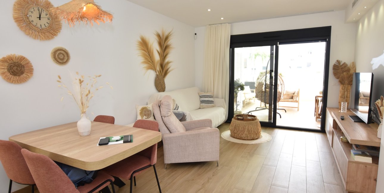 Resale - Apartment / flat -
Torrevieja - Los Balcones