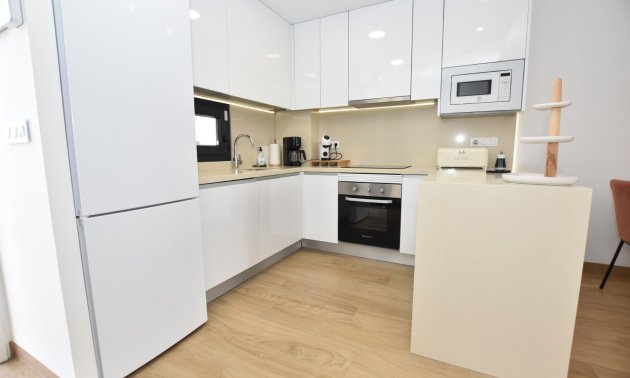 Resale - Apartment / flat -
Torrevieja - Los Balcones