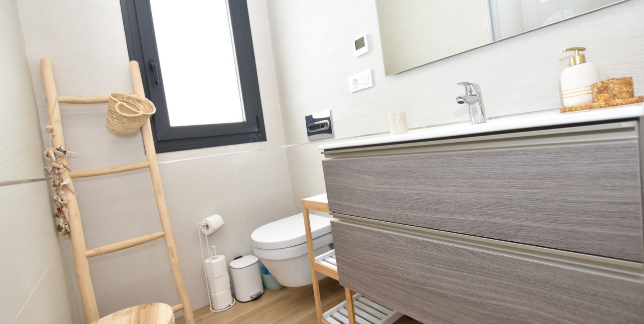 Resale - Apartment / flat -
Torrevieja - Los Balcones