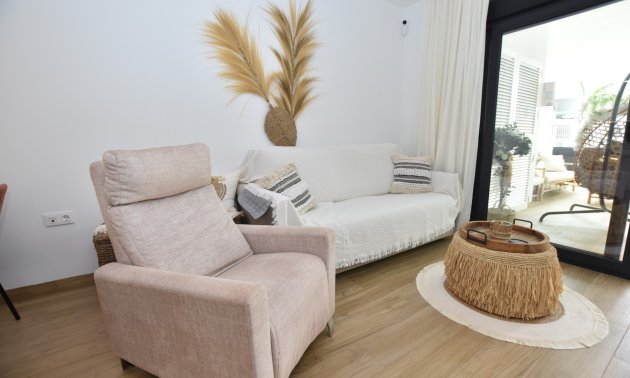 Resale - Apartment / flat -
Torrevieja - Los Balcones