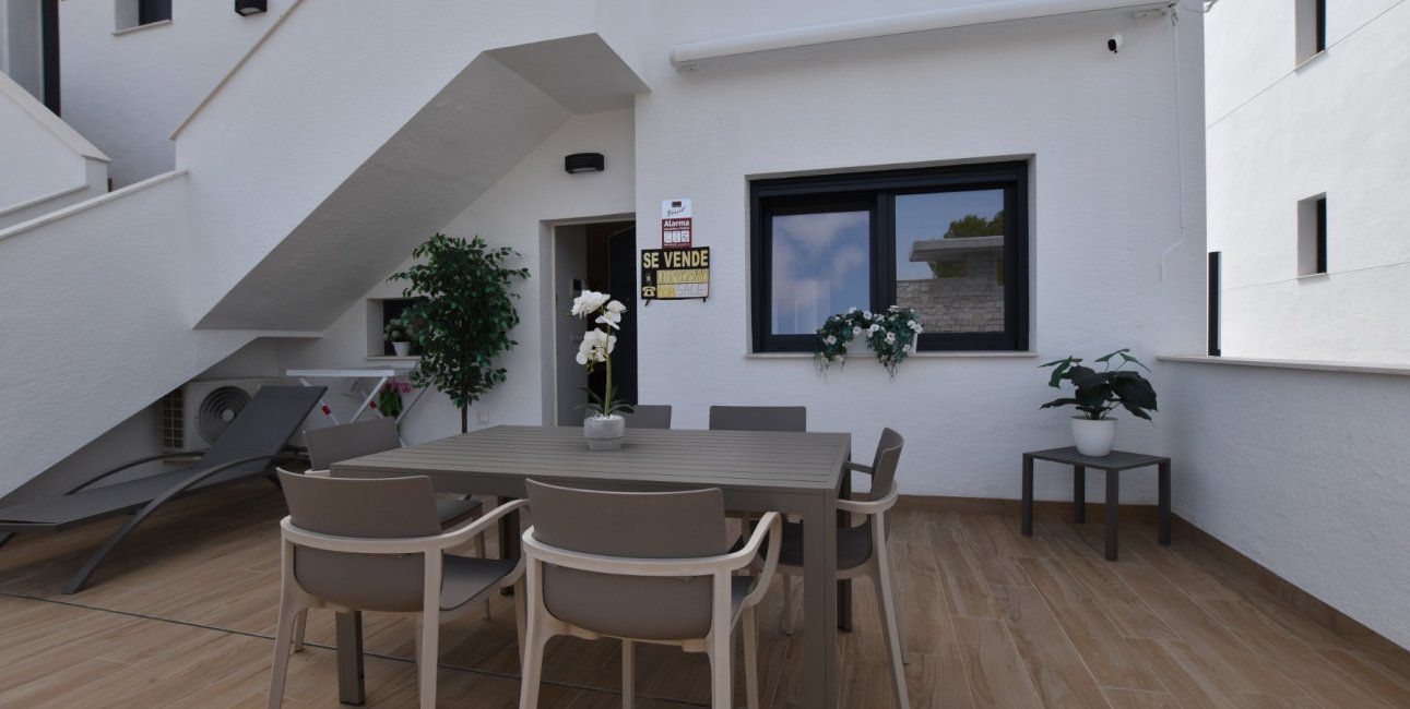 Resale - Apartment / flat -
Torrevieja - Los Balcones