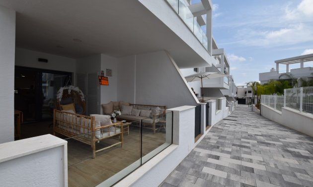 Resale - Apartment / flat -
Torrevieja - Los Balcones