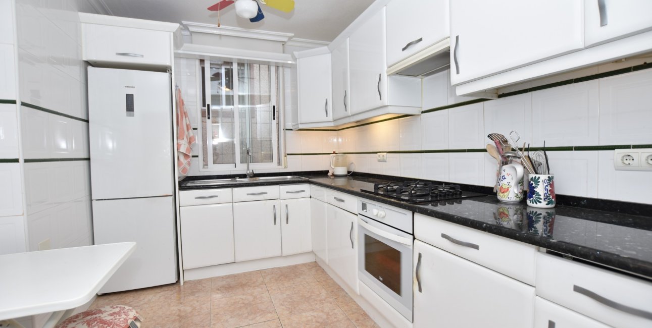 Resale - Villa -
Algorfa - Montemar