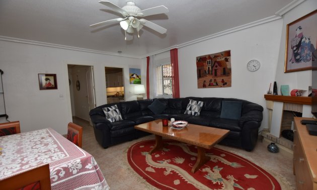 Resale - Villa -
Algorfa - Montemar