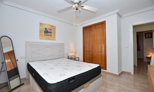 Resale - Villa -
Algorfa - Montemar