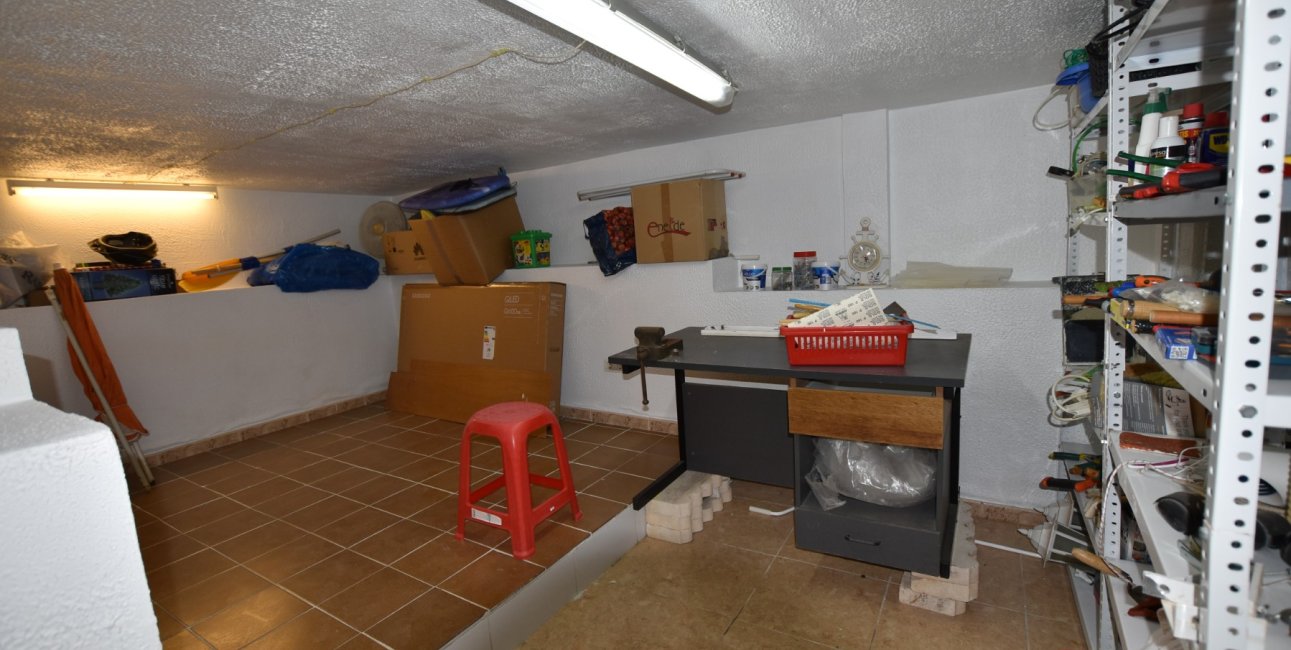 Resale - Villa -
Algorfa - Montemar