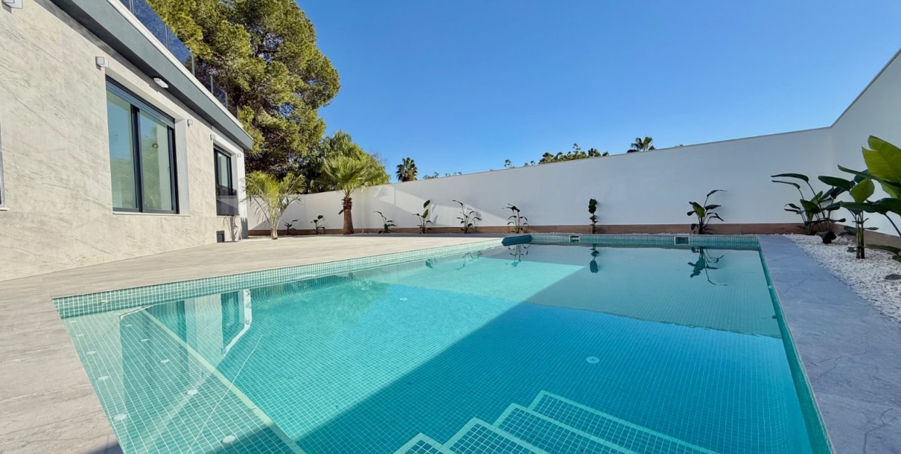 Resale - Villa -
Ciudad Quesada - Ciudad Quesada - Town