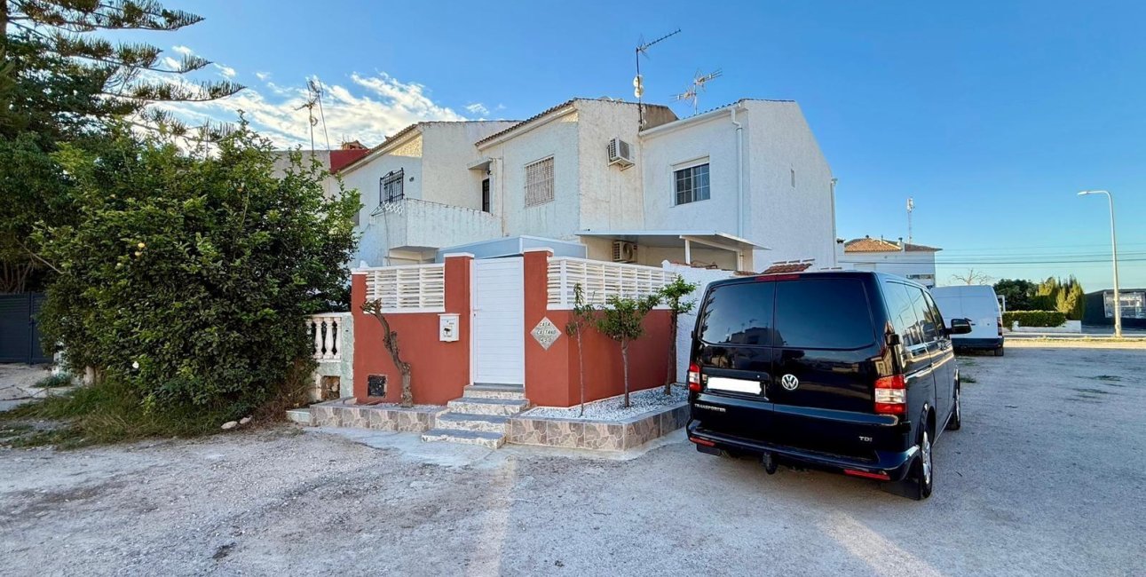 Rynek wtórny - Bungalowy -
Torrevieja - Torretas - La Siesta - El Limonar