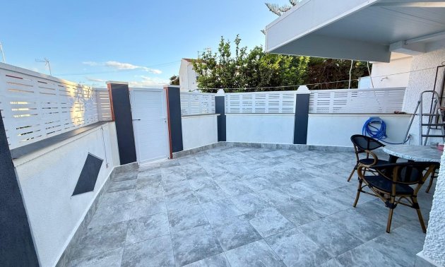 Rynek wtórny - Bungalowy -
Torrevieja - Torretas - La Siesta - El Limonar