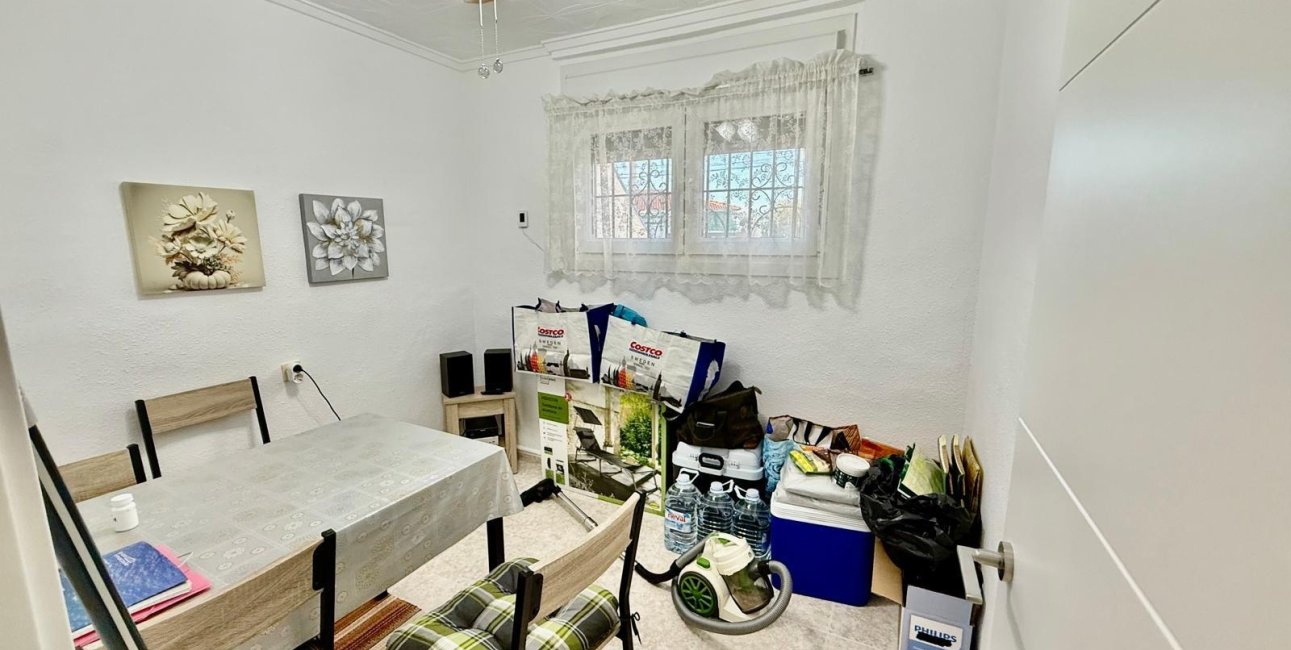 Rynek wtórny - Bungalowy -
Torrevieja - Torretas - La Siesta - El Limonar