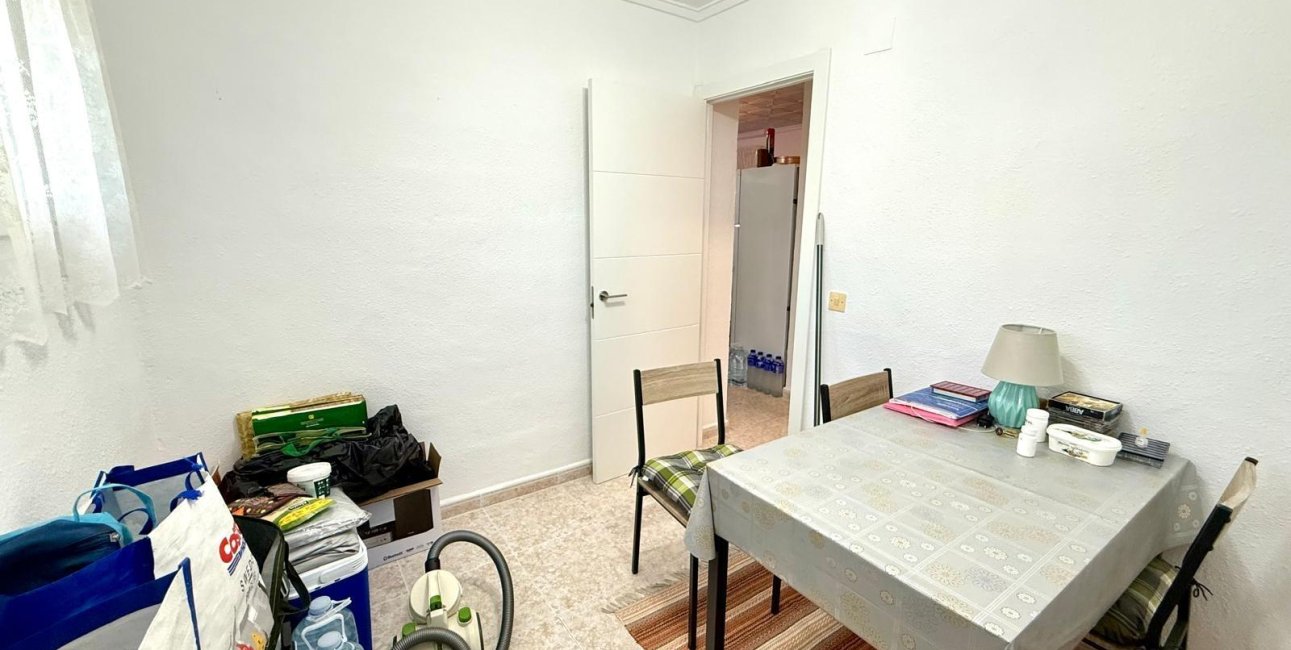 Rynek wtórny - Bungalowy -
Torrevieja - Torretas - La Siesta - El Limonar