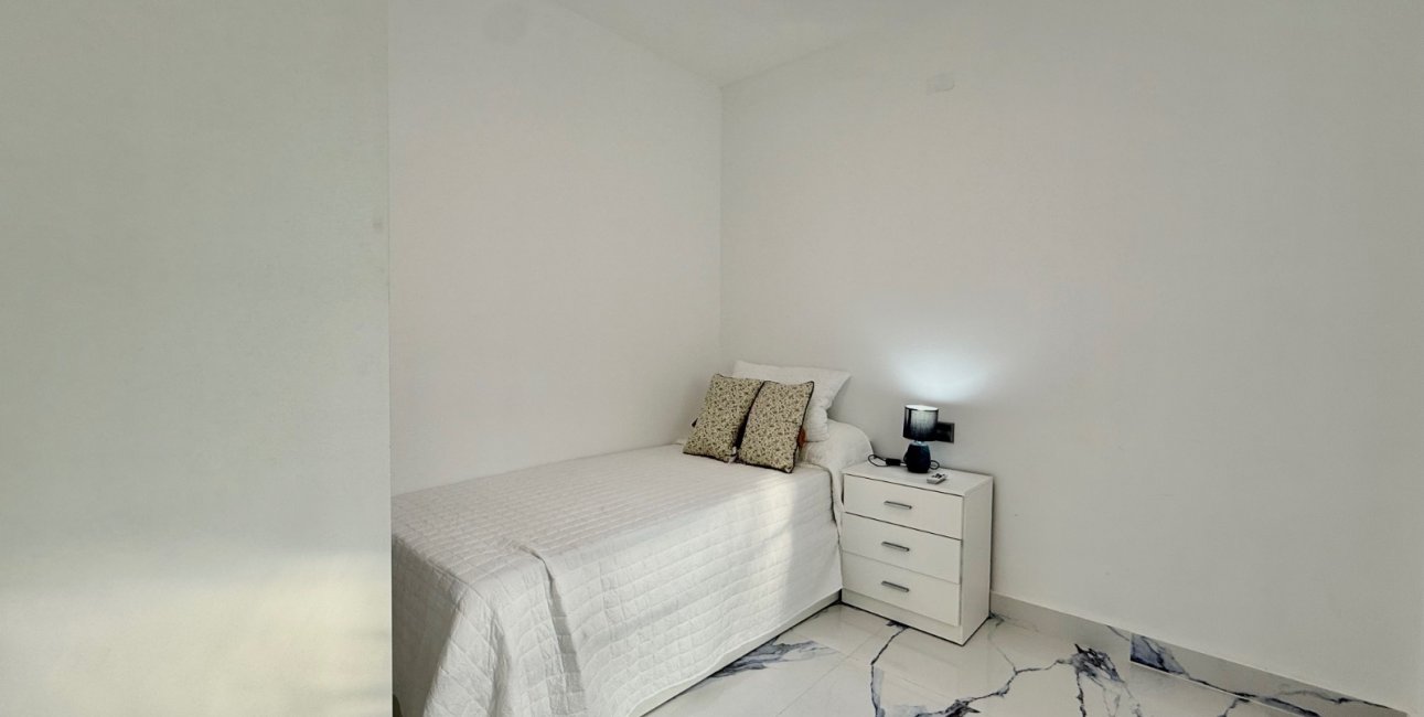 Rynek wtórny - Dom Szeregowy -
Torrevieja - El Chaparral