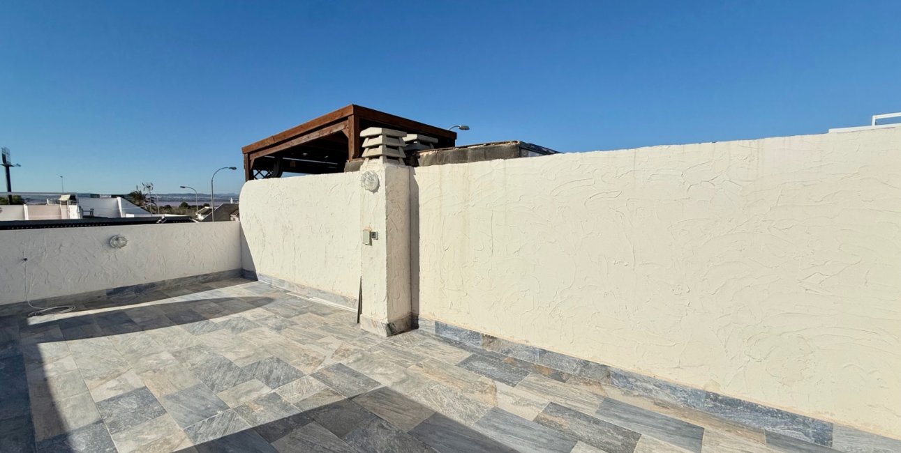 Rynek wtórny - Dom Szeregowy -
Torrevieja - El Chaparral