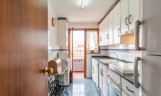 Resale - Penthouse -
Torrevieja - Playa de los Naufragos