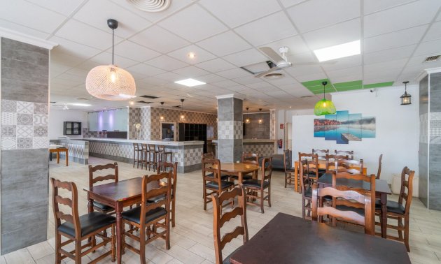 Long Term Rental - Commercial -
San Fulgencio - La Marina