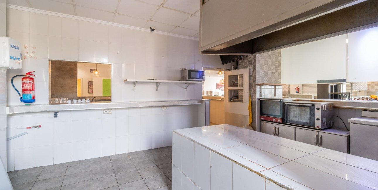 Long Term Rental - Commercial -
San Fulgencio - La Marina