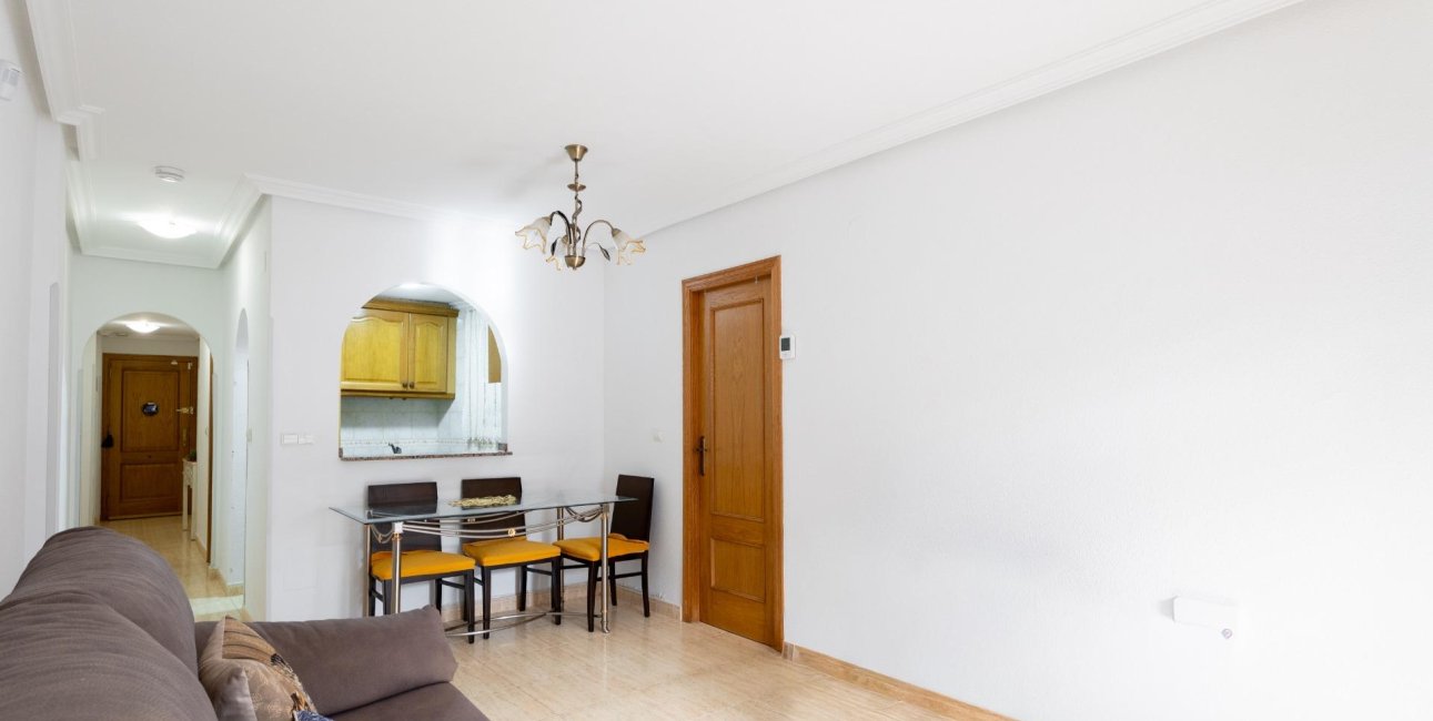 Reventa - Apartamento / piso -
Torrevieja - Parque de las Naciones