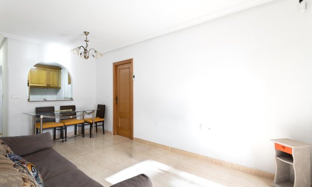 Reventa - Apartamento / piso -
Torrevieja - Parque de las Naciones