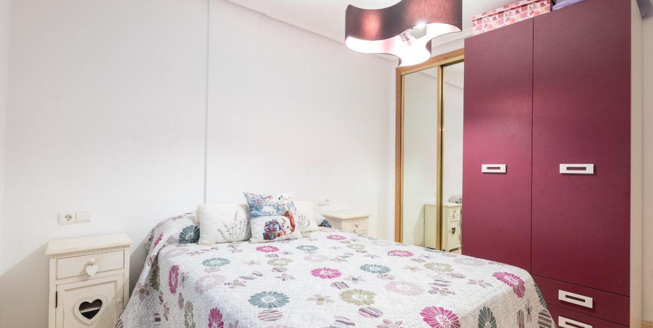 Reventa - Apartamento / piso -
Torrevieja - Parque de las Naciones