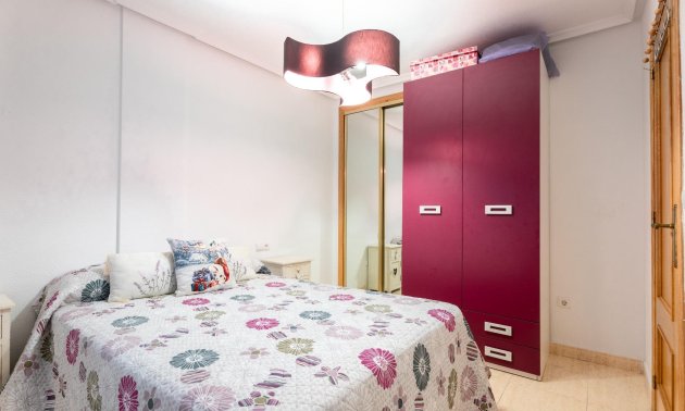 Reventa - Apartamento / piso -
Torrevieja - Parque de las Naciones
