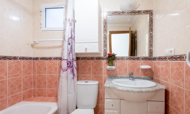 Reventa - Apartamento / piso -
Torrevieja - Parque de las Naciones