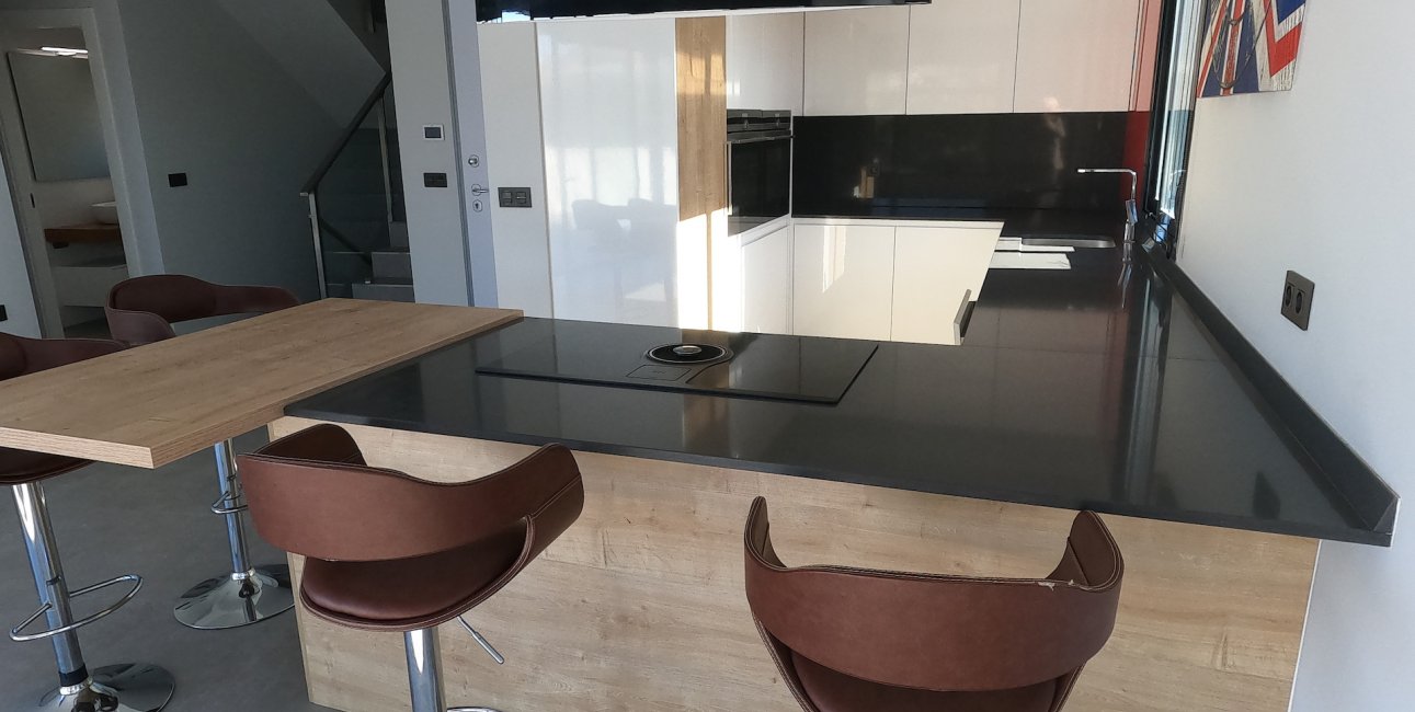 Resale - Villa -
Algorfa - La Finca Golf Resort