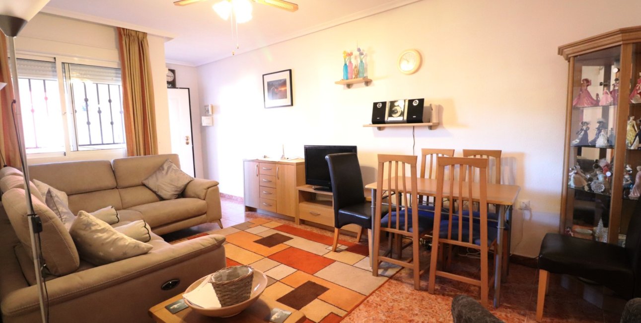 Resale - Apartment / flat -
Los Montesinos - La Herrada