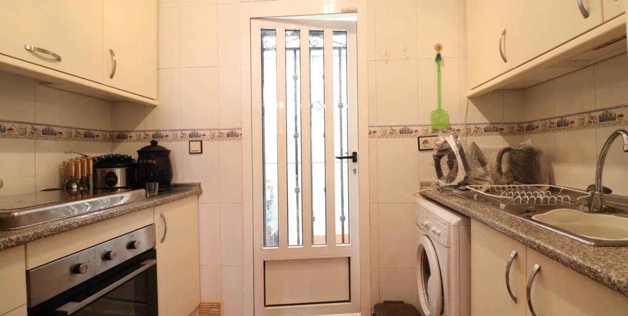 Resale - Apartment / flat -
Los Montesinos - La Herrada