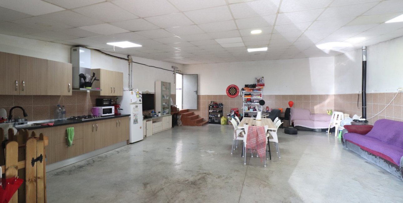 Resale - Villa -
Almoradi - El Saladar