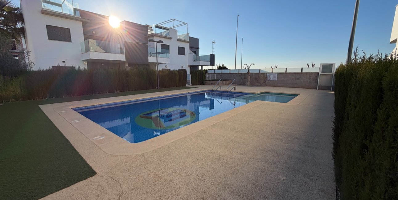 Rynek wtórny - Mieszkanie  -
Pilar de La Horadada - Pilar de La Horadada - Town