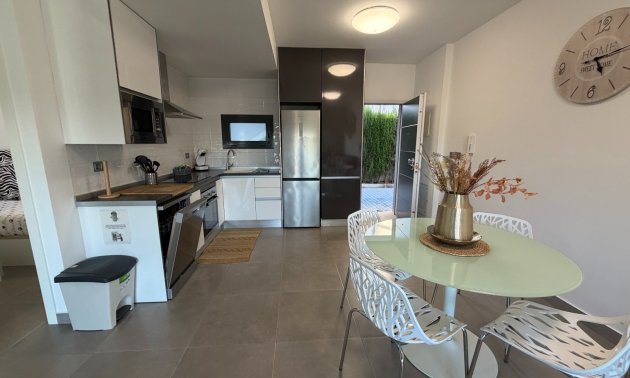 Rynek wtórny - Mieszkanie  -
Pilar de La Horadada - Pilar de La Horadada - Town