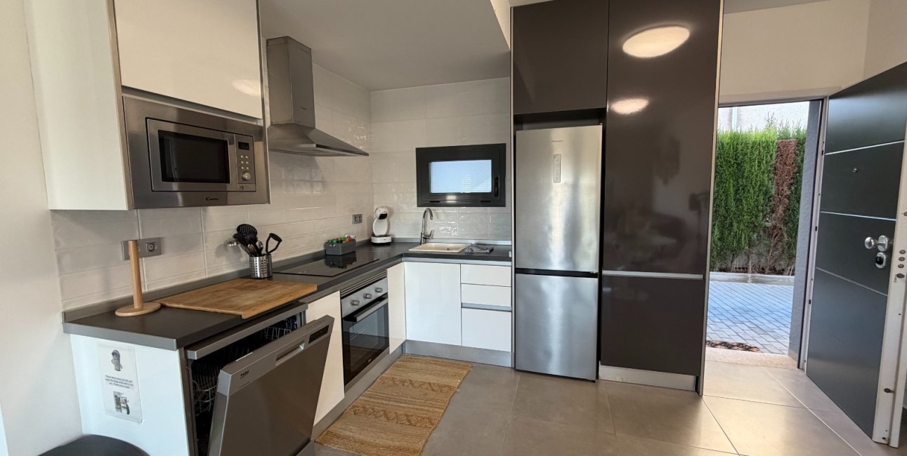 Rynek wtórny - Mieszkanie  -
Pilar de La Horadada - Pilar de La Horadada - Town