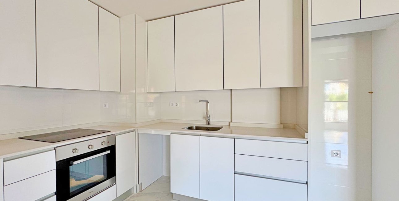 Resale - Apartment / flat -
Orihuela Costa - Villamartín