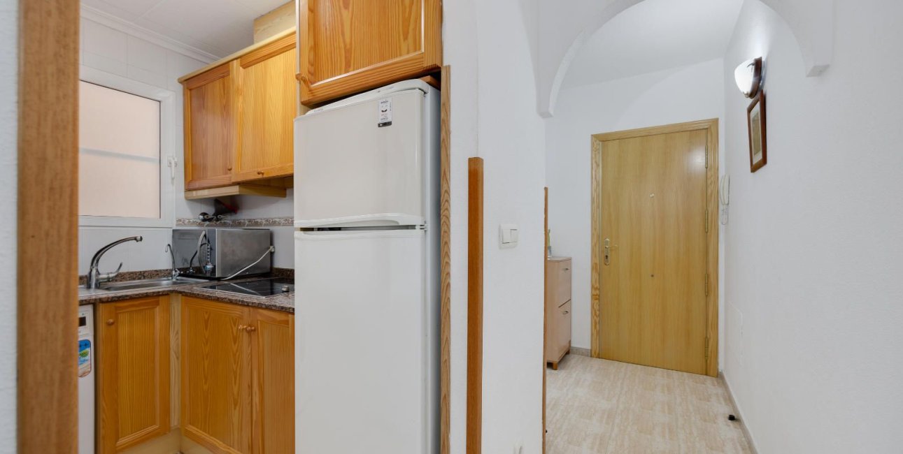 Resale - Apartment / flat -
Torrevieja - Playa del Cura