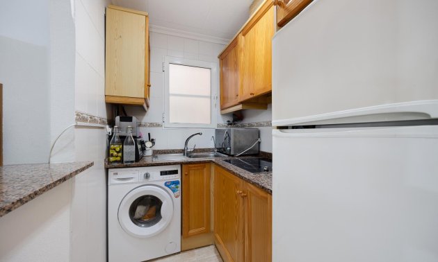 Resale - Apartment / flat -
Torrevieja - Playa del Cura