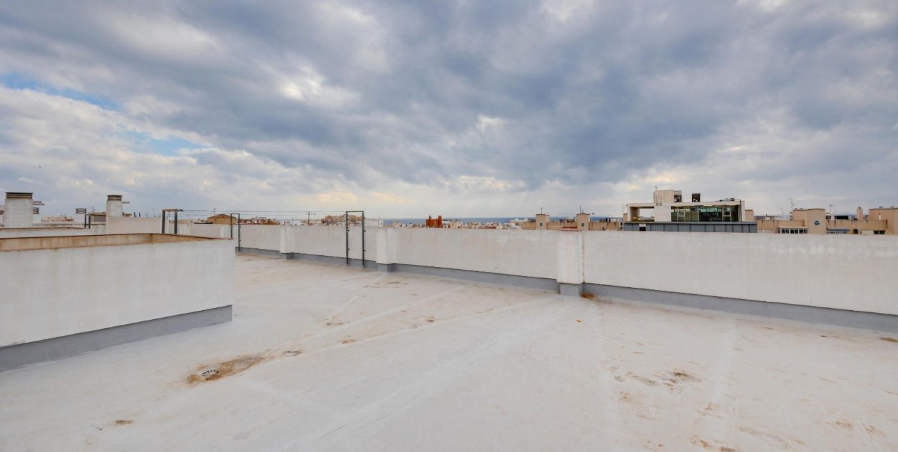 Resale - Apartment / flat -
Torrevieja - Playa del Cura