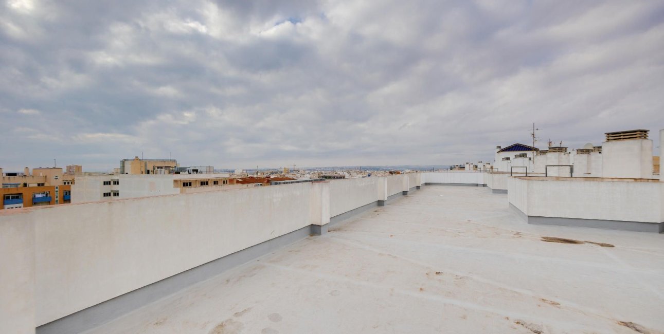 Resale - Apartment / flat -
Torrevieja - Playa del Cura