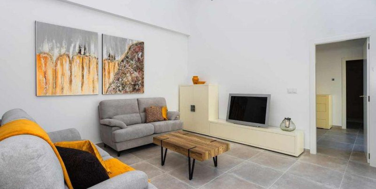 New Build - Townhouse -
Daya Nueva - Centro